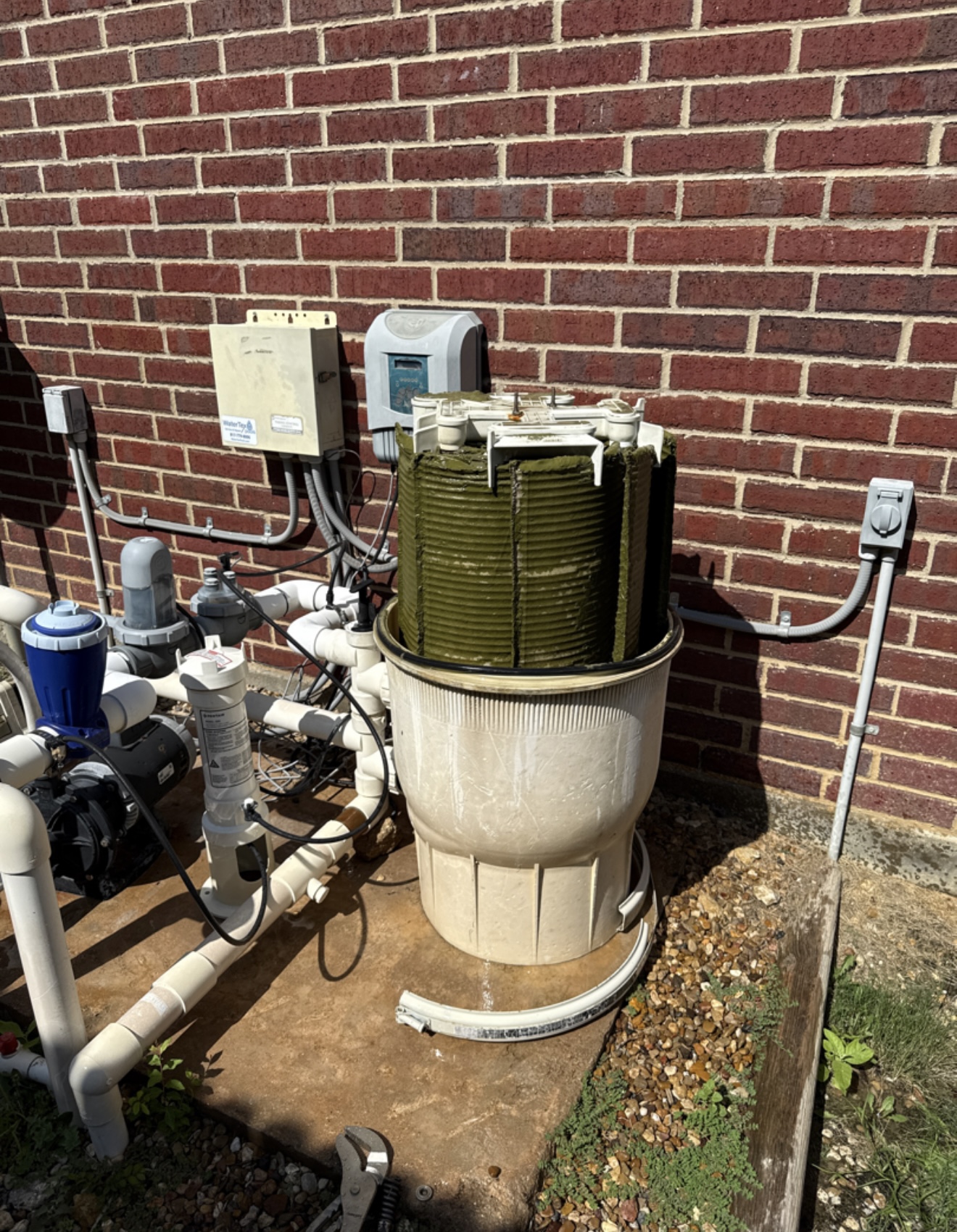 Pool Equipment Repair Services in Dallas
