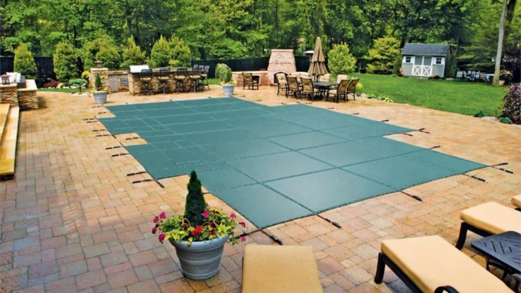 pool cover types, pool cover, pool cover benefits, best pool cover for Texas - pool cover maintenance, pool cover cleaning, automatic pool cover maintenance, winter pool cover care - safety pool cover vs solar cover, safety cover vs pool cover, solar cover vs safety cover, best pool cover for safety, child safe pool cover - pool closing in Texas, close pool in Texas, Texas pool winterising, winter pool prep Texas, freeze protection for pools