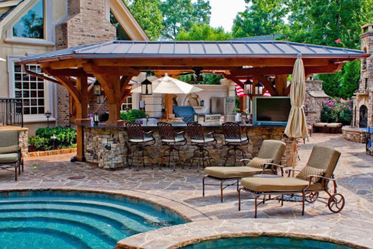 pool and outdoor kitchen pool entertainment area DFW