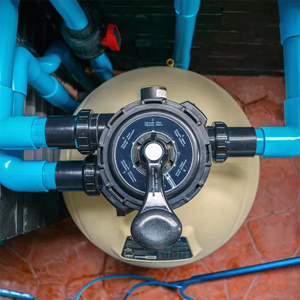 pool skimmer problems
pool skimmer replacement
skimmer leak