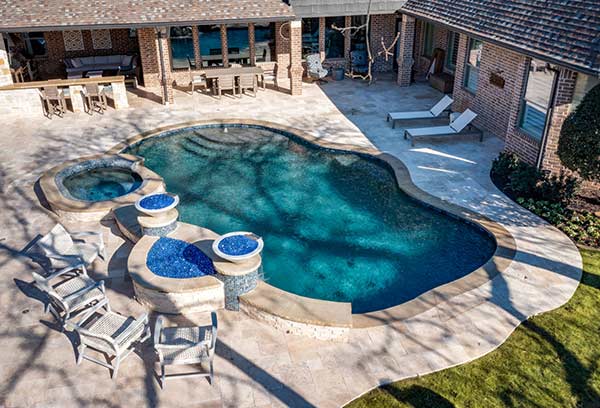 gunite vs fiberglass
best pool type for Texas