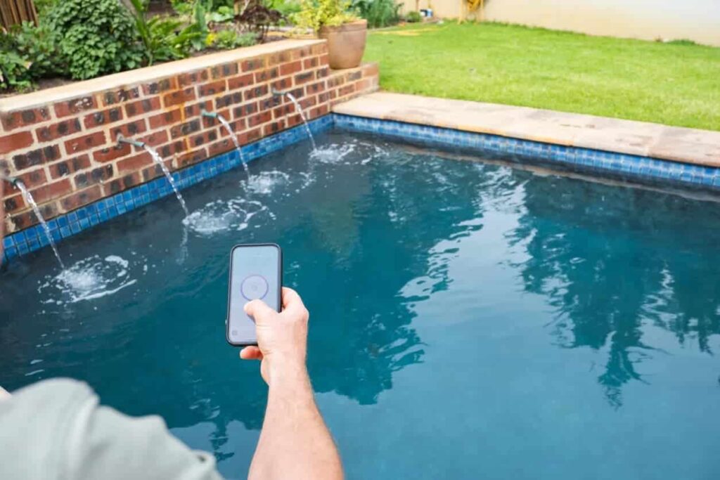 DFW pool industry pool service market DFW pool companies in DFW North Texas pool market - pool water fill service water truck for pool