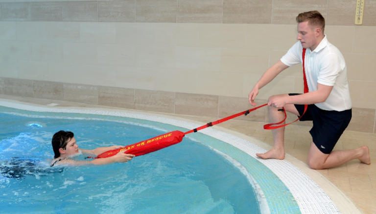 pool crisis pool emergency emergency pool situations pool emergency guide what to do if pool