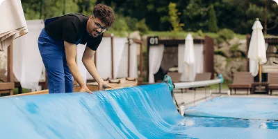 pool cover mold, mold on pool cover, mildew on pool cover, clean pool cover, pool cover storage