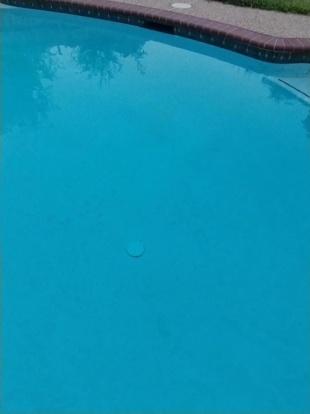 foam in pool water, foamy pool water, pool foam causes, pool water bubbles, pool chemical imbalance