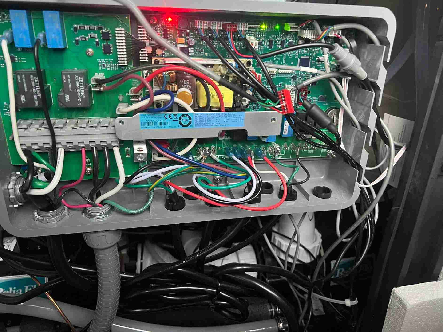 hot tub circuit board repair, spa circuit board repair, hot tub control board repair, hot tub circuit board replacement, spa board failure