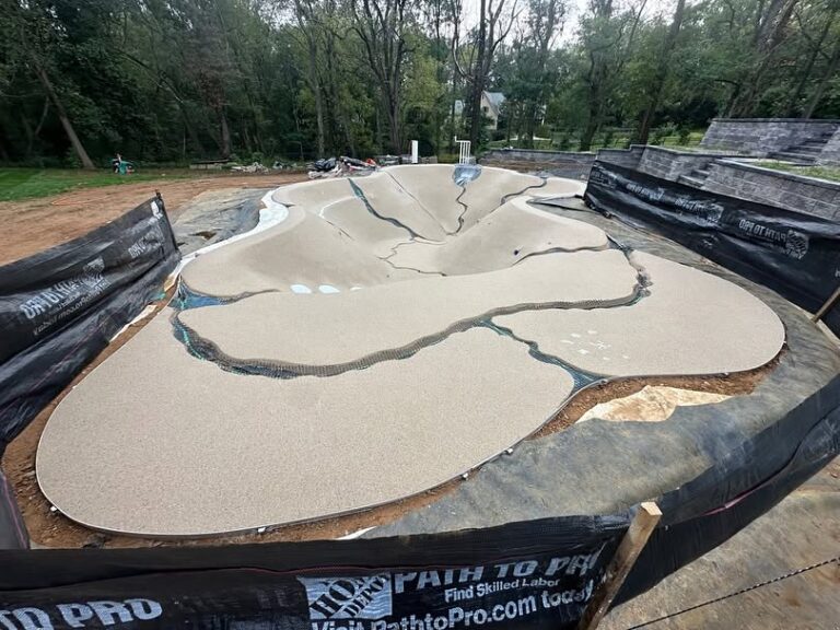 pool expansion joint cracking, pool mastic cracking, pool expansion joint repair, cracked pool caulking, pool deck joint repair