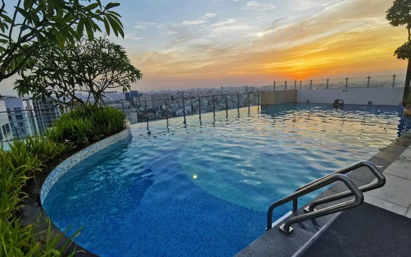 Infinity & Vanishing Edge Pool Repair Services In Dallas, Tx